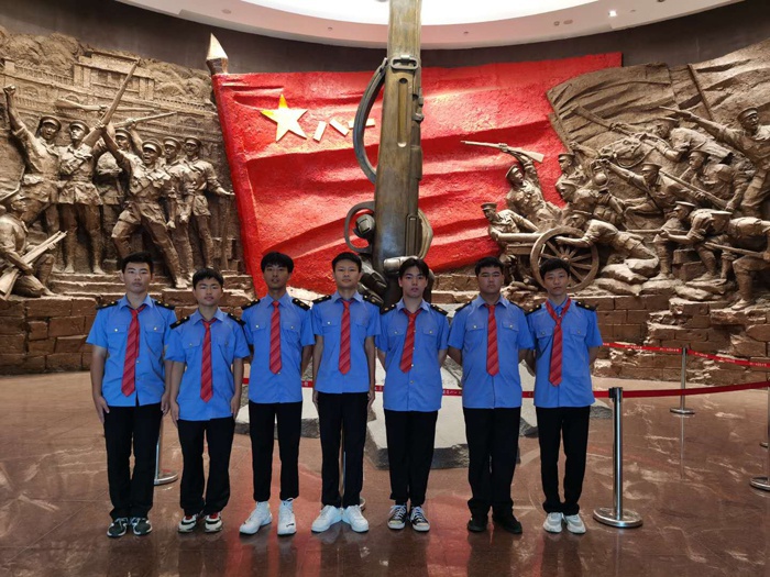 1599212329490126.jpg 345e194194145af09c1ed4c9ff142c9.jpg